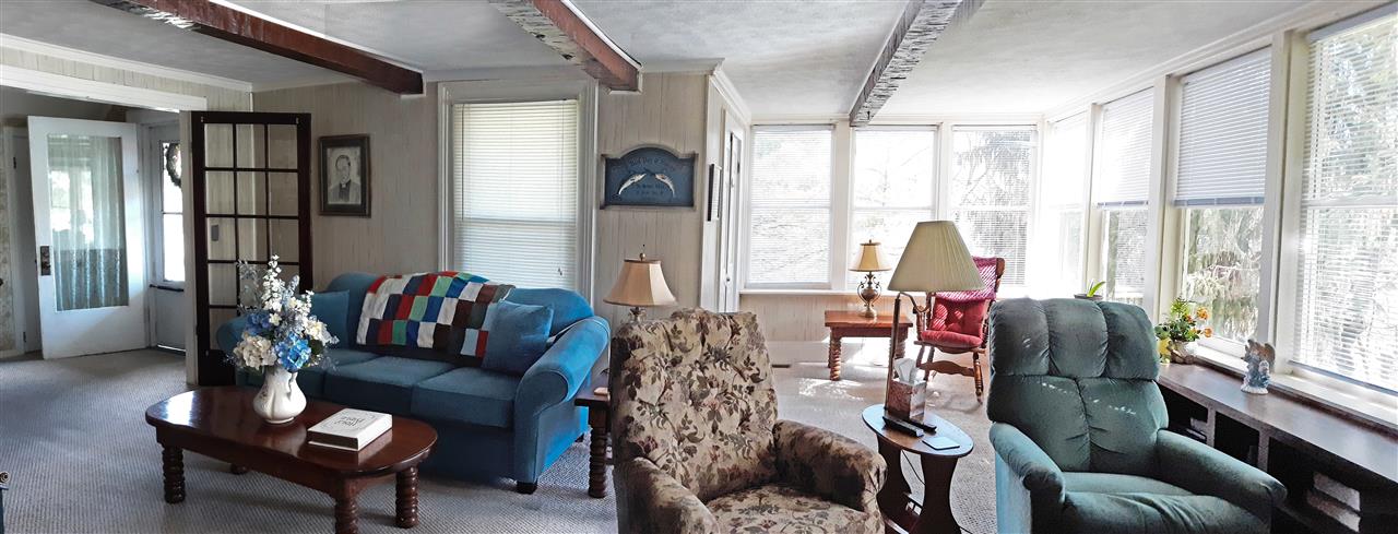 514 Oak Hill Road Staunton, VA 24401 - Photo 9 of 43 a living room with furniture and a large window