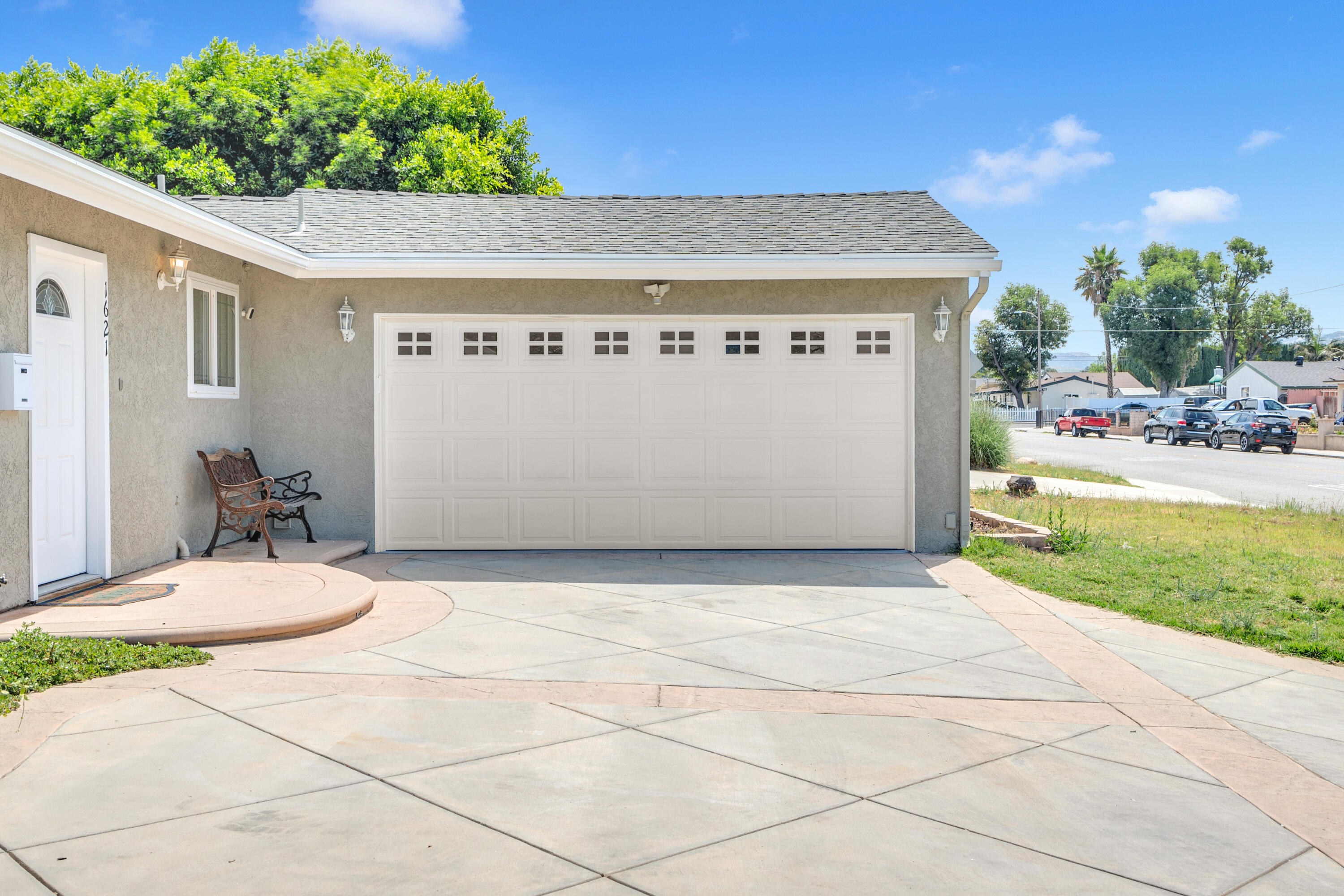 1621 Arcane Street Simi Valley, CA 93065 - Photo 53 of 63 a view of a backyard space