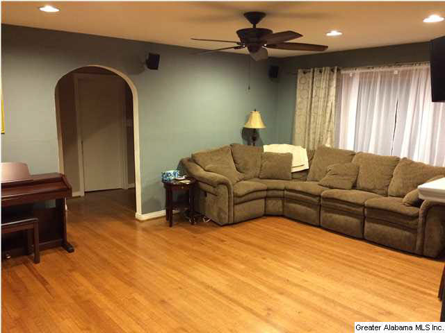 1352 Springville Road Birmingham, AL 35215 - Photo 6 of 18 Gallery Image 6
