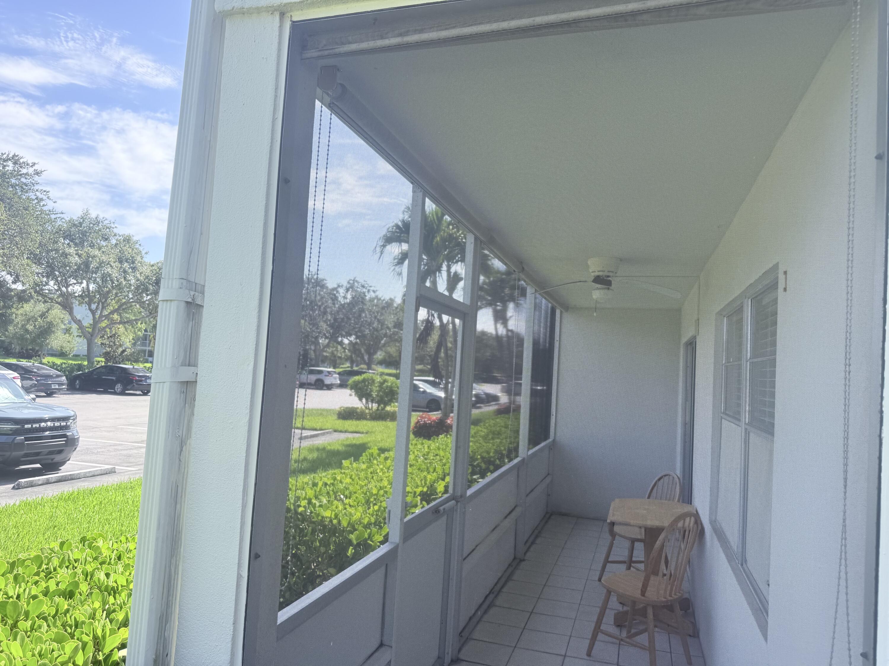52 Mansfield B, Unit B Boca Raton, FL 33434 - Photo 26 of 35 IMG_8428