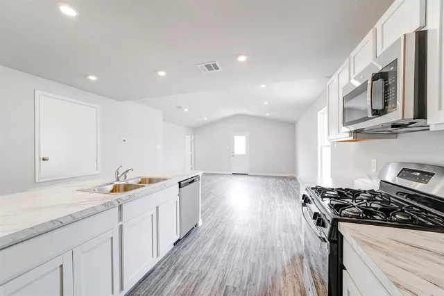 $185,990 | 309 Victory Drive, Mabank, TX 75147