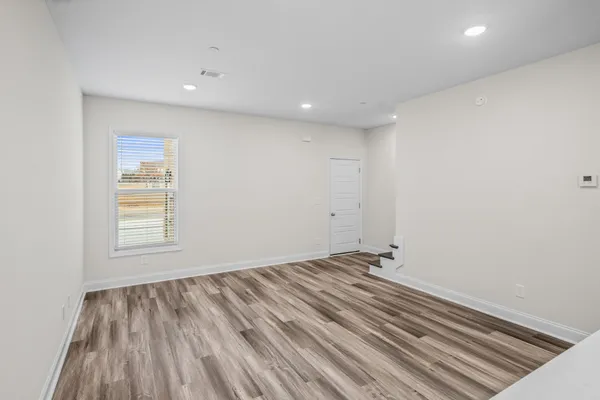 $2,300 | 214 Franklin Street, Pleasant View, TN 37146