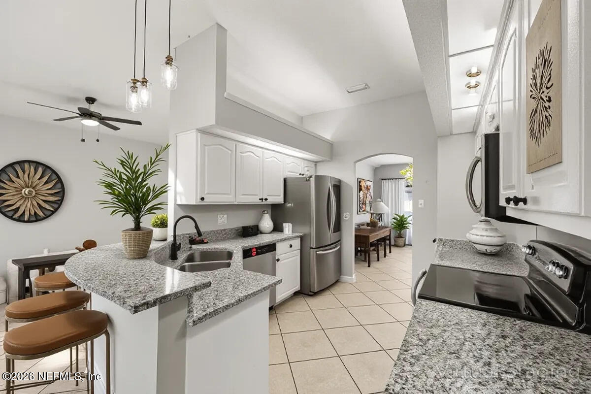 2950 Lakeside Villa Road Orange Park, FL 32073 - Photo 8 of 36 collov-ai_20260207230436_3h77ty