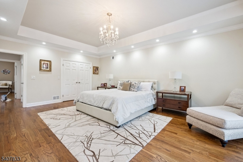 50 Cayuga Way Short Hills, NJ 07078 - Photo 15 of 36