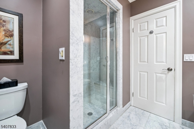 50 Cayuga Way Short Hills, NJ 07078 - Photo 22 of 36