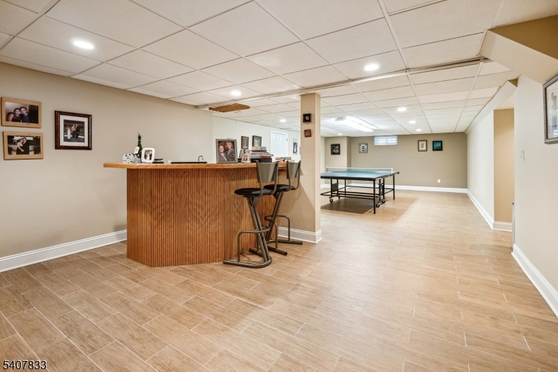 50 Cayuga Way Short Hills, NJ 07078 - Photo 26 of 36