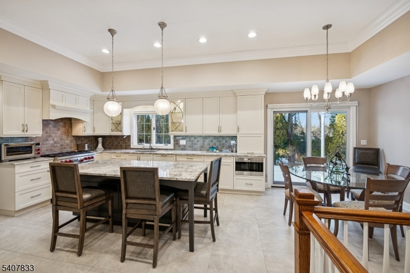 50 Cayuga Way Short Hills, NJ 07078 - Photo 7 of 36