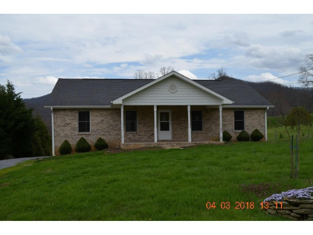 365 H Heaton Road Elizabethton, TN 37643 - Photo 1 of 11 Photo 1