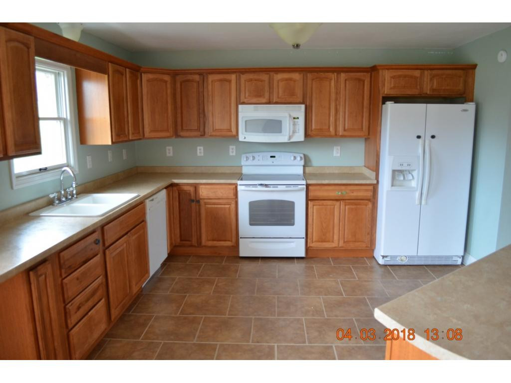 365 H Heaton Road Elizabethton, TN 37643 - Photo 3 of 11 Photo 3