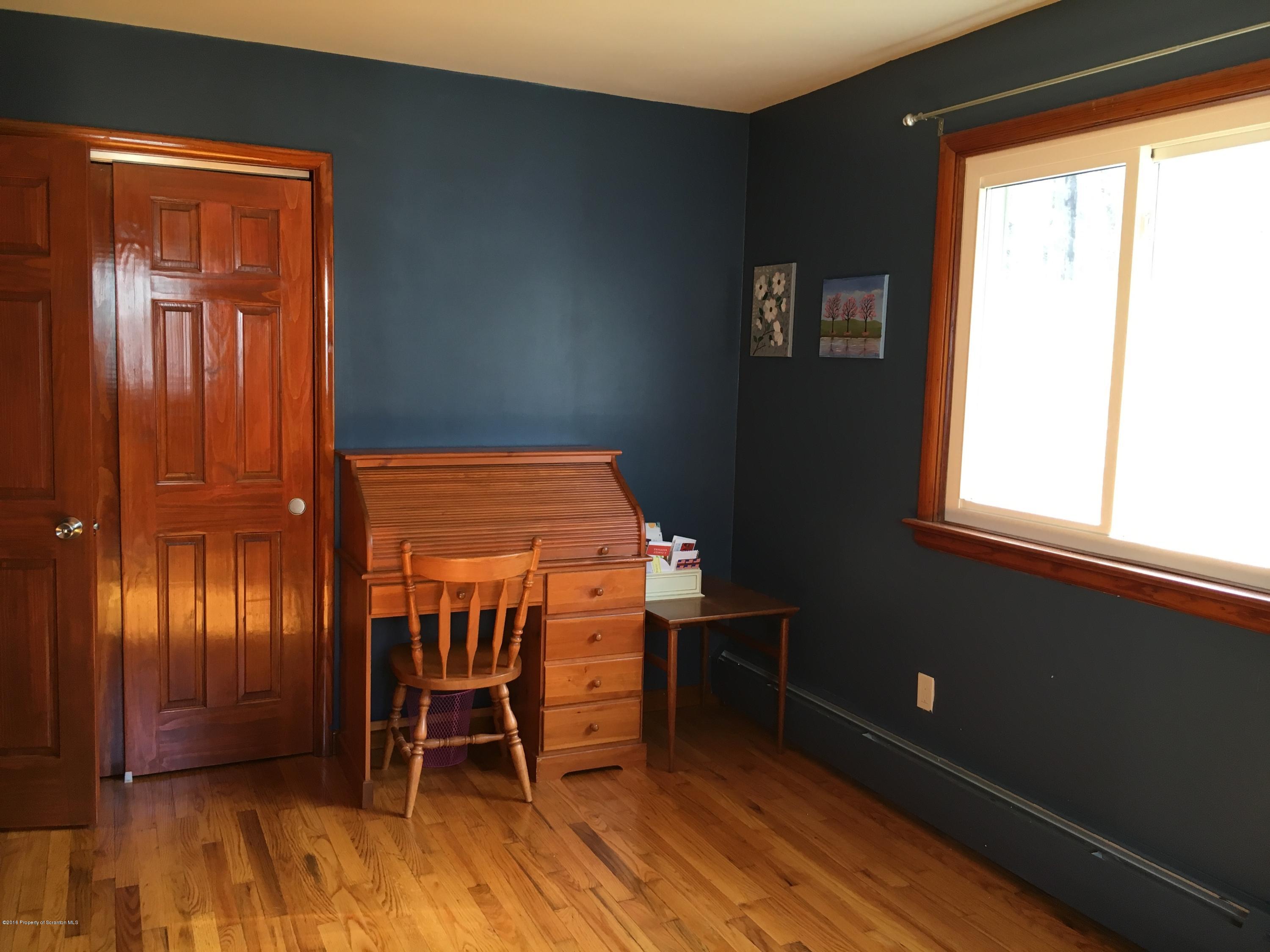 612 Gardner Road Moscow, PA 18444 - Photo 23 of 32 Gallery Image 23
