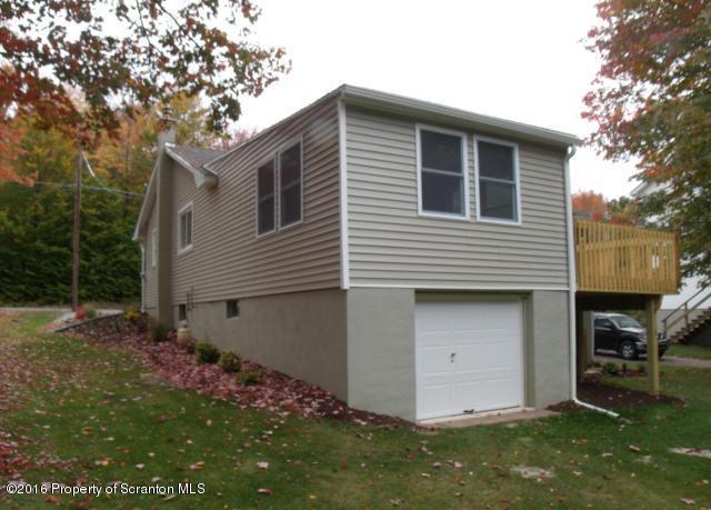 612 Gardner Road Moscow, PA 18444 - Photo 8 of 32 Gallery Image 8