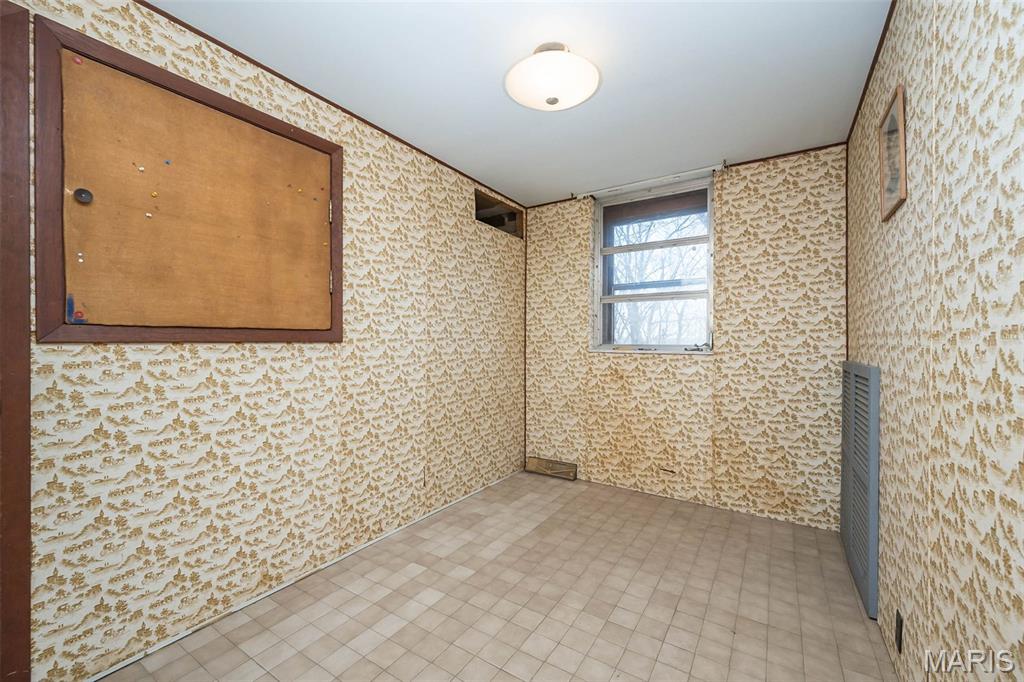 3512 East Rock Creek Road Imperial, MO 63052 - Photo 37 of 57