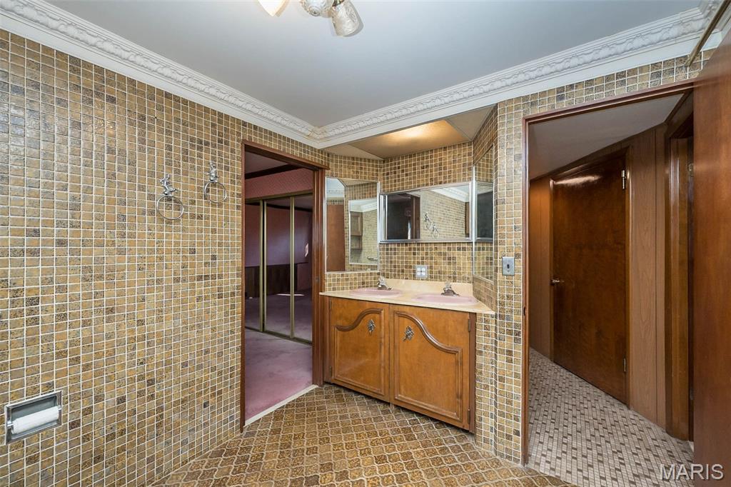 3512 East Rock Creek Road Imperial, MO 63052 - Photo 40 of 57