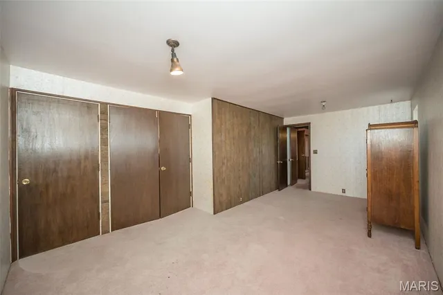 $275,000 | 3512 East Rock Creek Road, Imperial, MO 63052