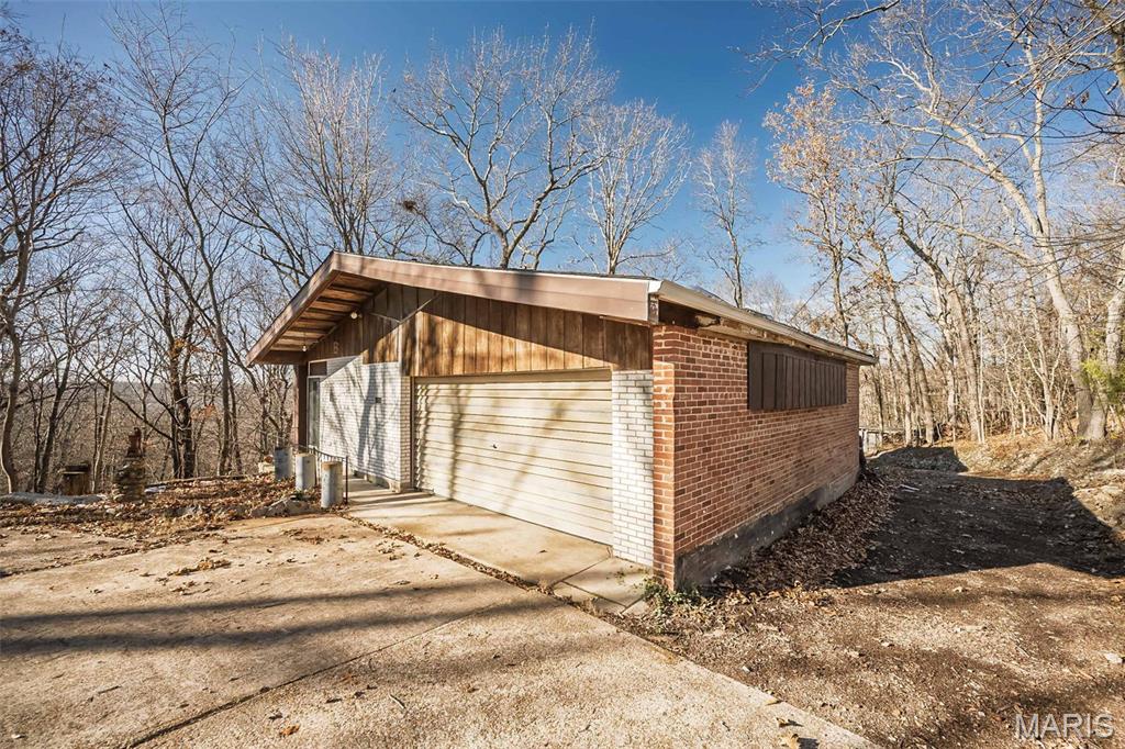 3512 East Rock Creek Road Imperial, MO 63052 - Photo 5 of 57