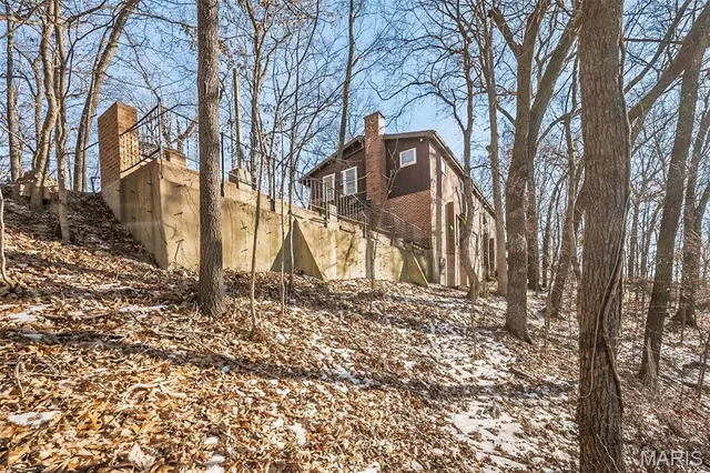 $275,000 | 3512 East Rock Creek Road, Imperial, MO 63052