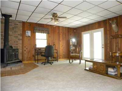218 South Spring Street Princeton, IN 47670 - Photo 9 of 21 Gallery Image 9