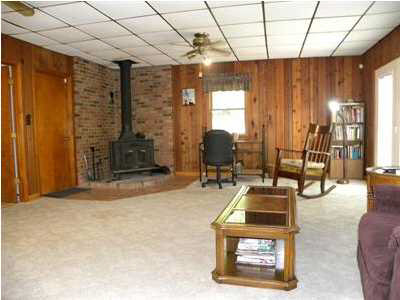 218 South Spring Street Princeton, IN 47670 - Photo 10 of 21 Gallery Image 10