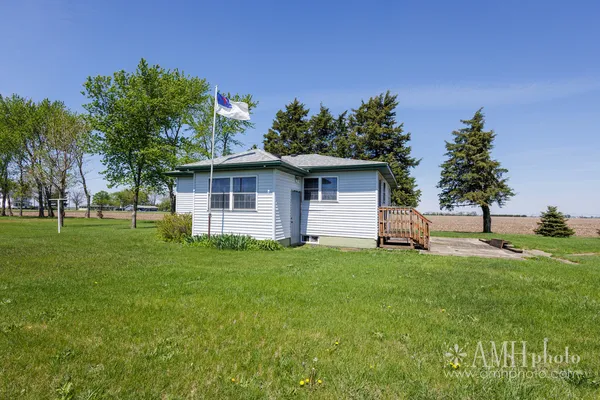 $245,000 | 8500 Rd East, St. Anne, IL 60964