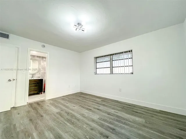 $2,500 | 2005 Sans Souci Boulevard, Unit 107, North Miami, FL 33181