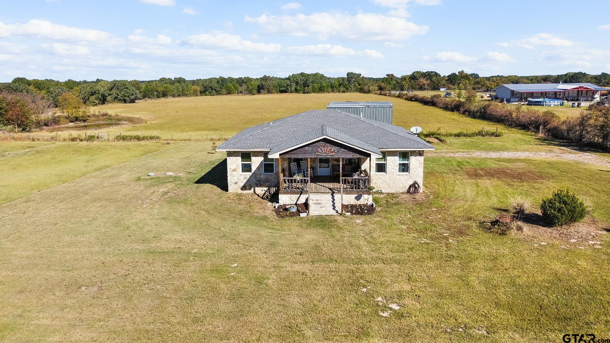 17215 Tarlton Road Mabank, TX 75147 - Photo 2 of 34