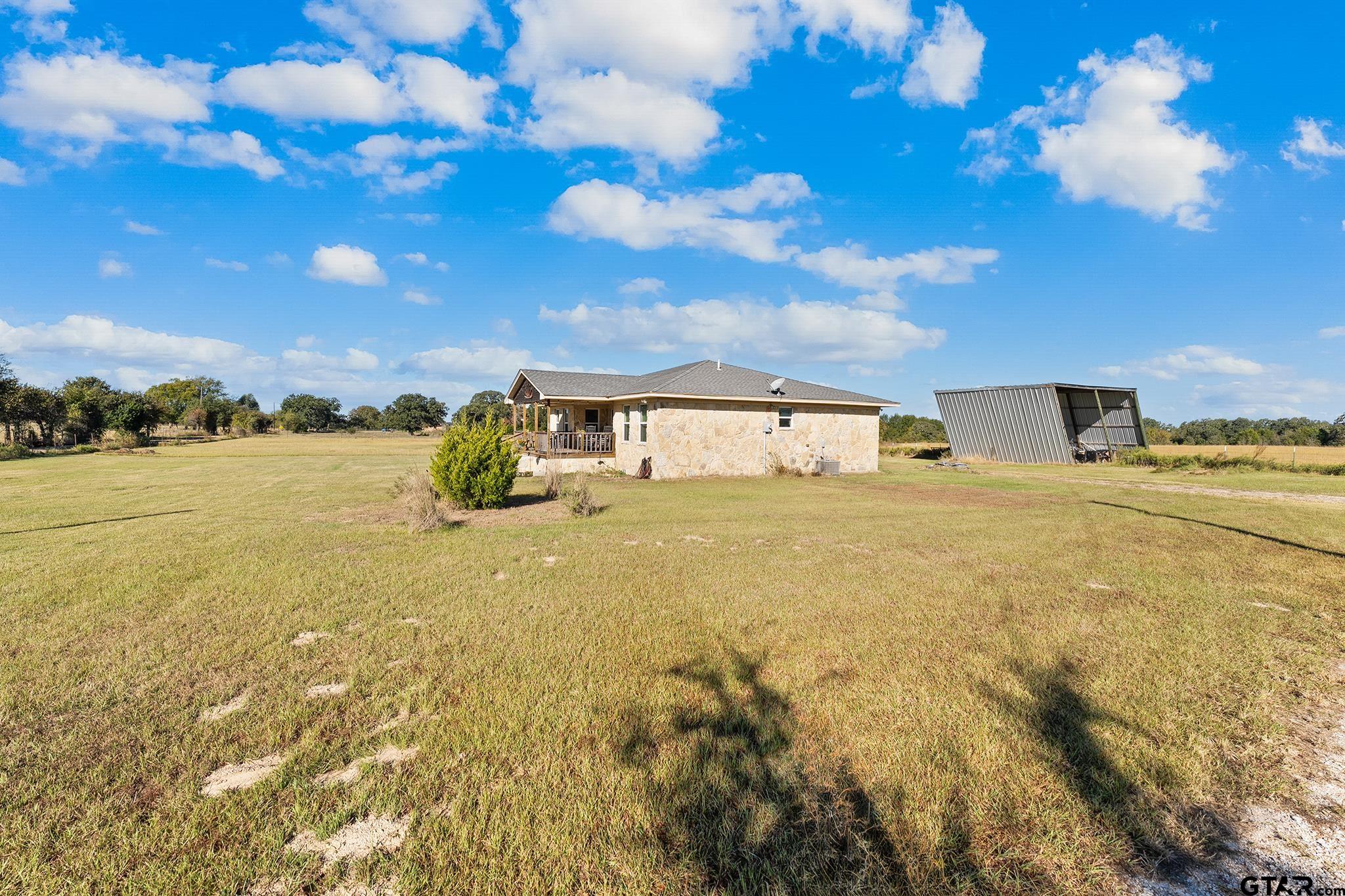 17215 Tarlton Road Mabank, TX 75147 - Photo 7 of 34