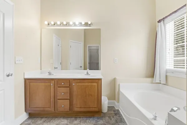 $629,900 | 404 Vineyard Drive, Dallas, GA 30132