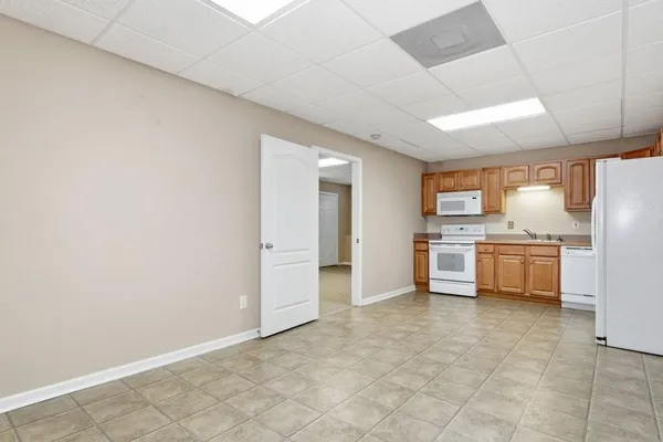 $629,900 | 404 Vineyard Drive, Dallas, GA 30132