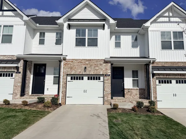 $2,095 | 1429 Vanner Court, Gallatin, TN 37066
