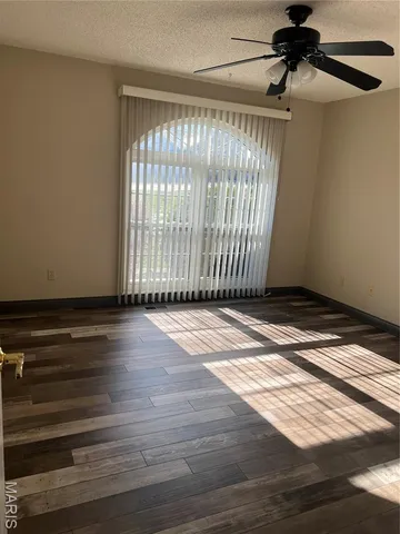 $328,400 | 2935 Eli Avenue, Imperial, MO 63052