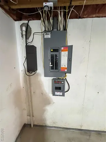 $328,400 | 2935 Eli Avenue, Imperial, MO 63052