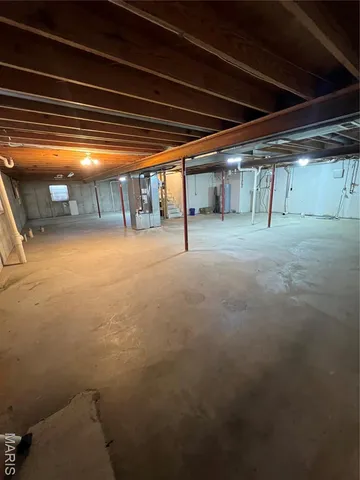 $328,400 | 2935 Eli Avenue, Imperial, MO 63052