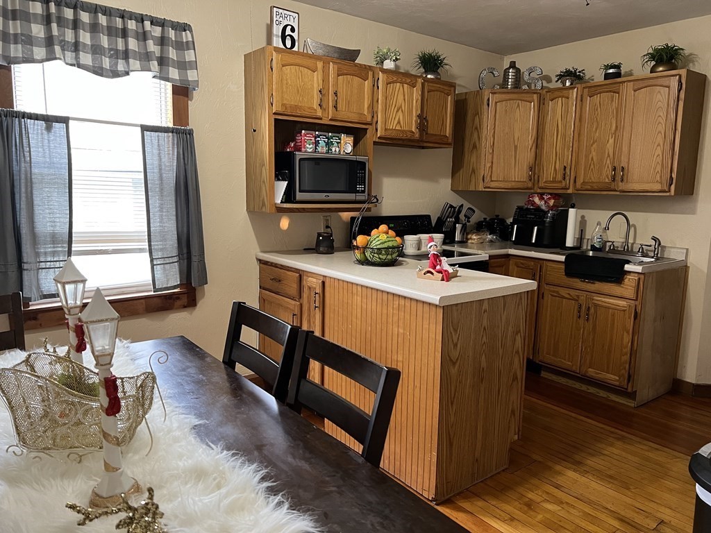 288 Locust Street Fall River, MA 02720 - Photo 3 of 20 Gallery Image 3