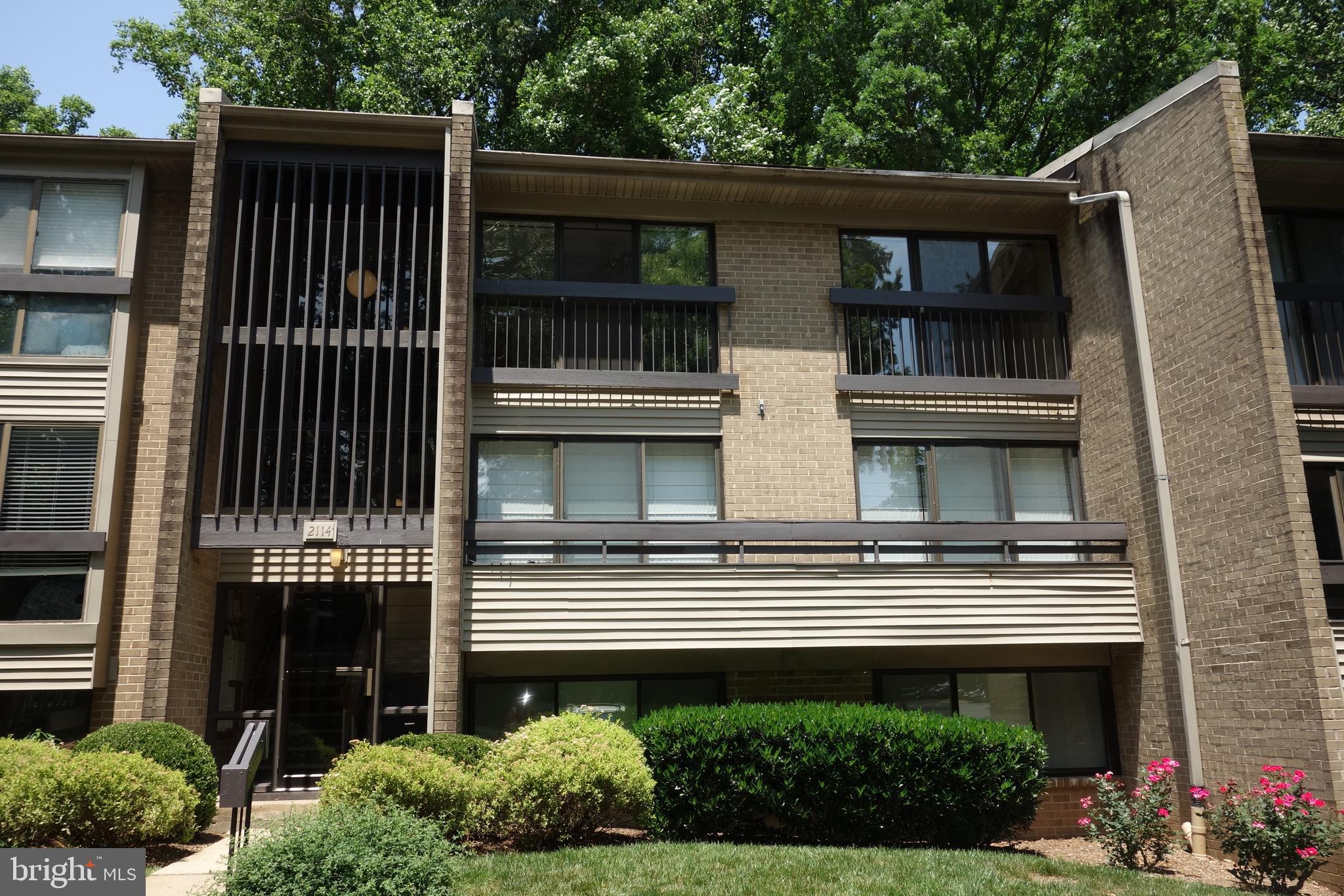 2114 Green Watch Way, Unit 301 Reston, VA 20191 - Photo 1 of 34 Top floor unit with vaulted ceilings