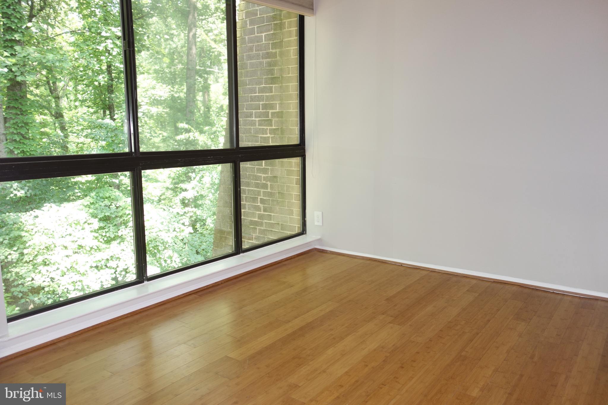 2114 Green Watch Way, Unit 301 Reston, VA 20191 - Photo 16 of 34 Bedroom 3 off family rool