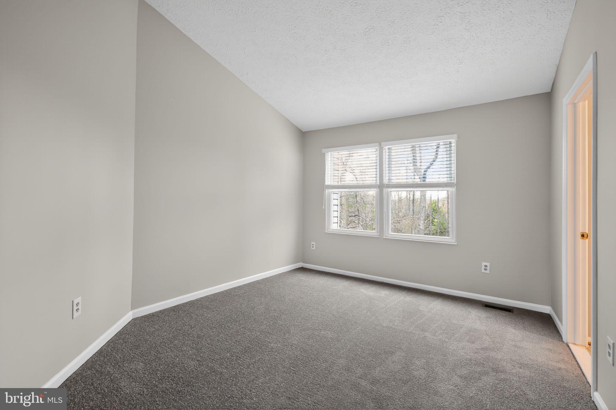 808 Suffield Drive Gaithersburg, MD 20878 - Photo 16 of 25 2nd Bedroom