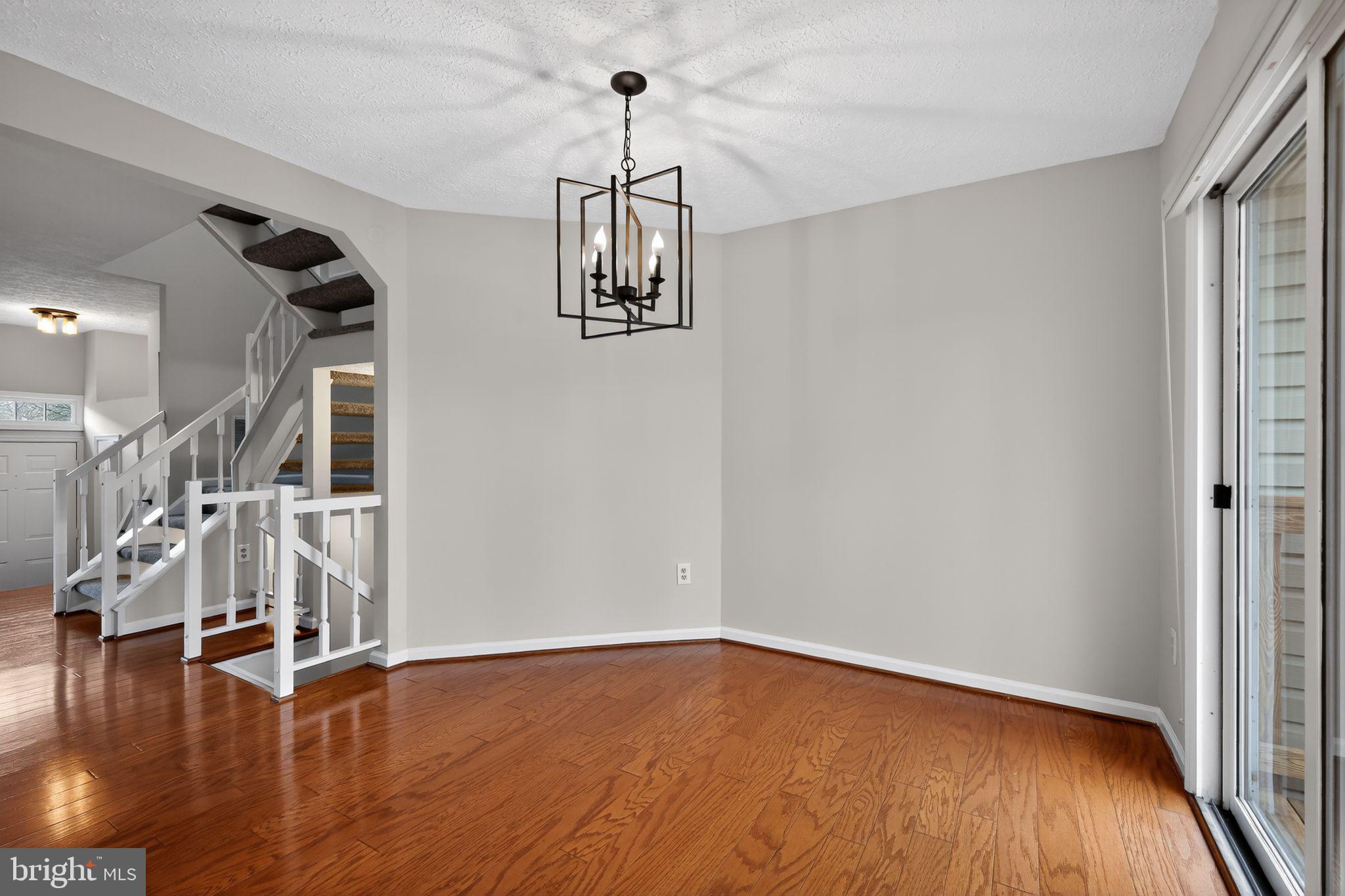 808 Suffield Drive Gaithersburg, MD 20878 - Photo 5 of 25 diningroom