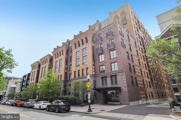 $699,900 | 910 M Street Northwest, Unit 918, Washington, DC 20001
