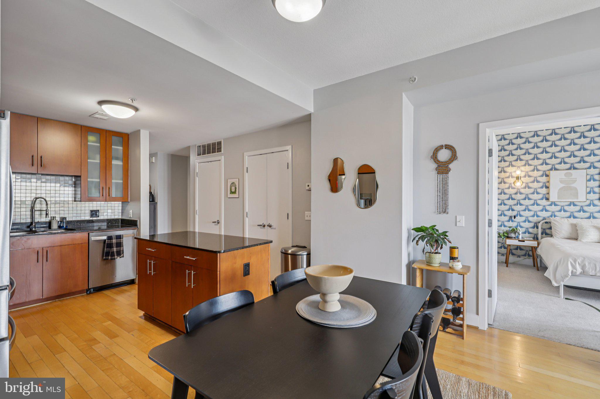 910 M Street Northwest, Unit 918 Washington, DC 20001 - Photo 12 of 44