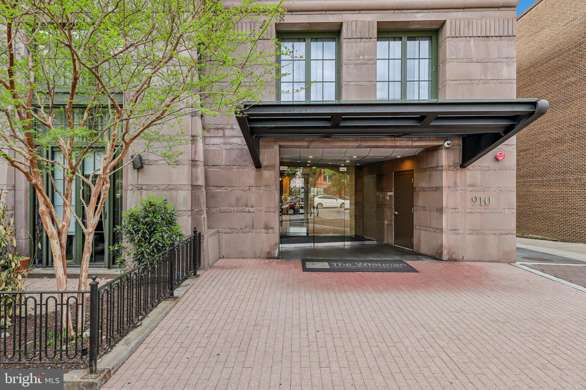 910 M Street Northwest, Unit 918 Washington, DC 20001 - Photo 2 of 44 The fabulous Whitman