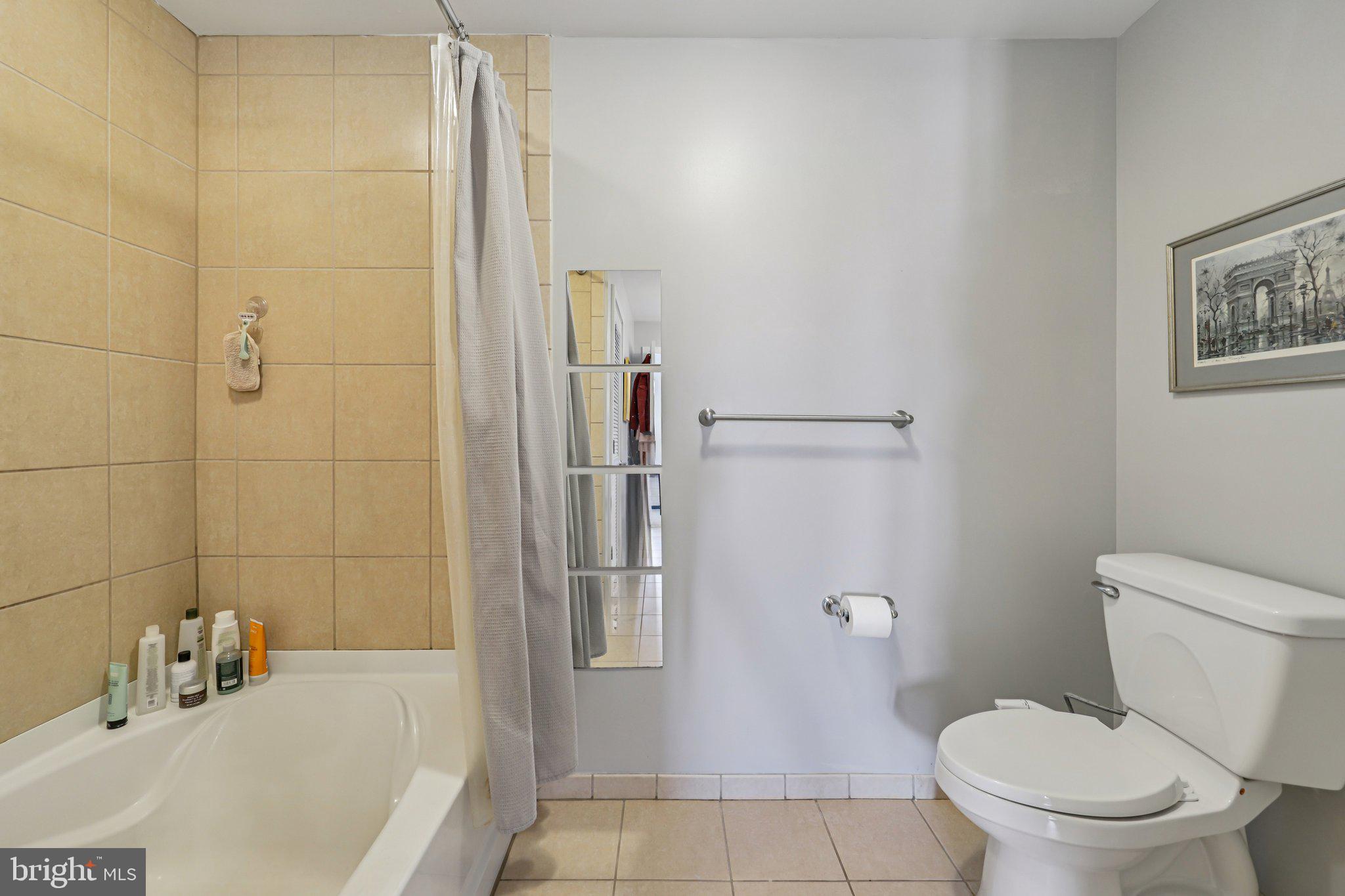 910 M Street Northwest, Unit 918 Washington, DC 20001 - Photo 24 of 44