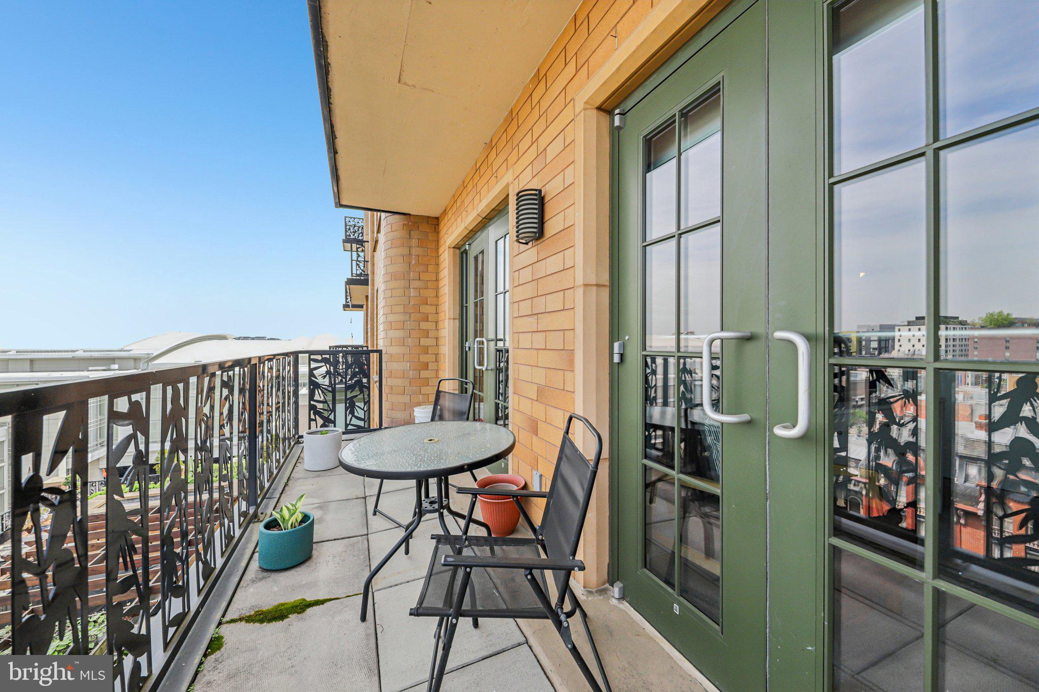 910 M Street Northwest, Unit 918 Washington, DC 20001 - Photo 29 of 44 Balcony