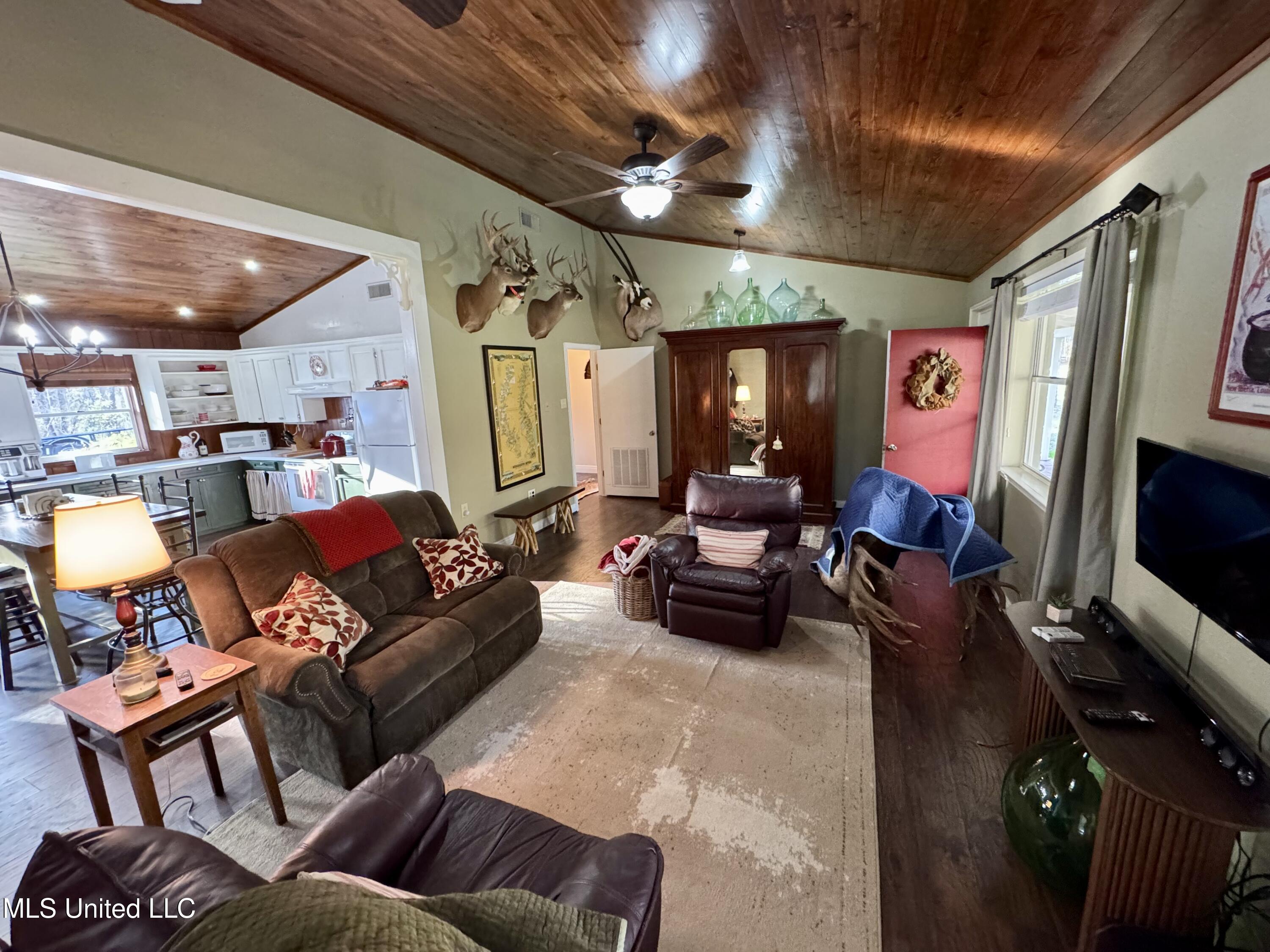 3293 Doloroso Loop Road Woodville, MS 39669 - Photo 4 of 44 IMG_0190