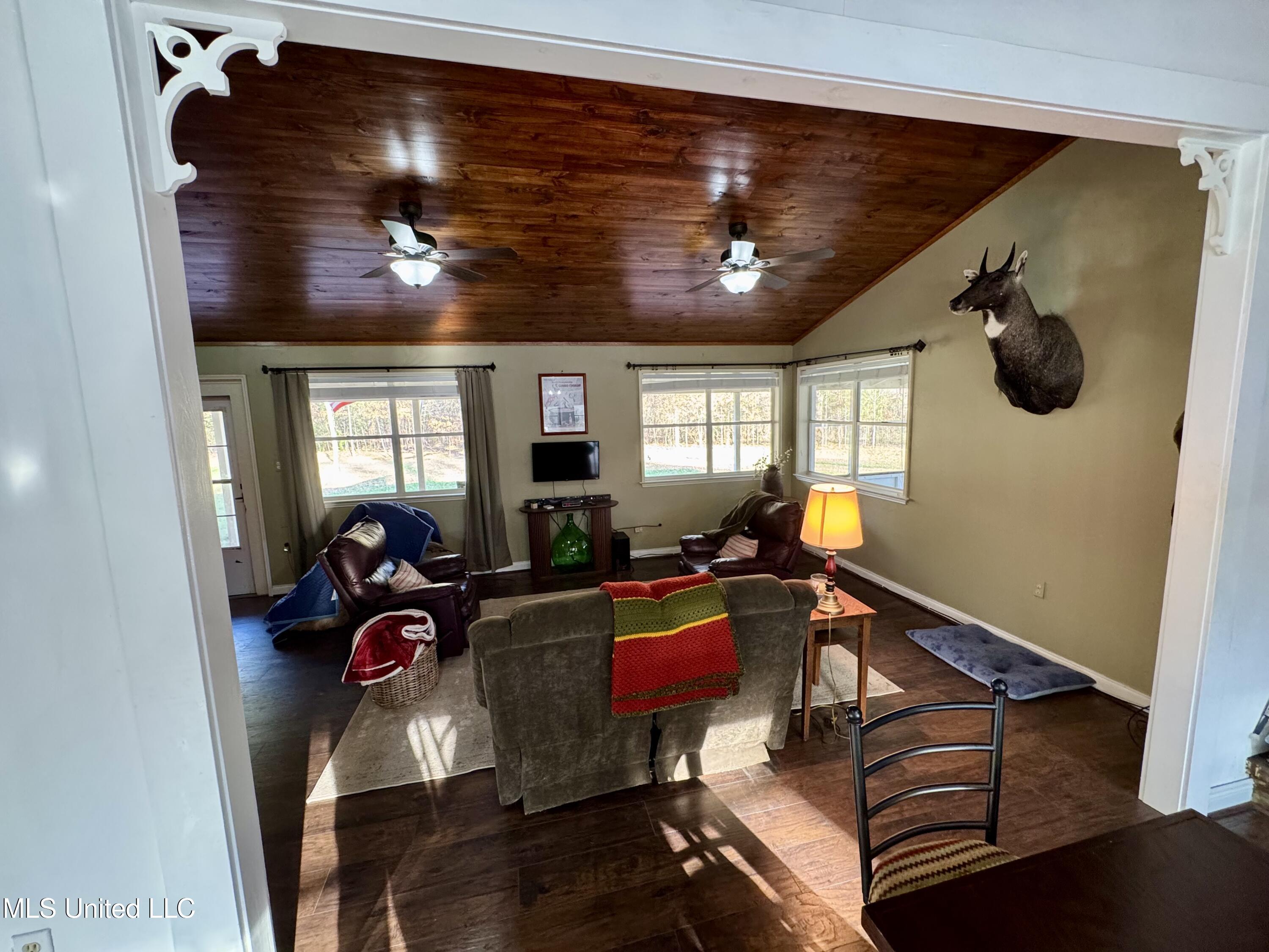 3293 Doloroso Loop Road Woodville, MS 39669 - Photo 7 of 44 IMG_0189