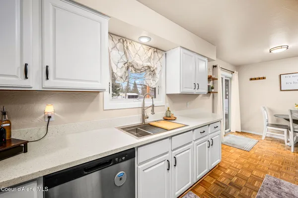 $575,000 | 10220 North Reed Road, Hayden, ID 83835