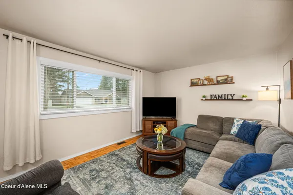 $575,000 | 10220 North Reed Road, Hayden, ID 83835