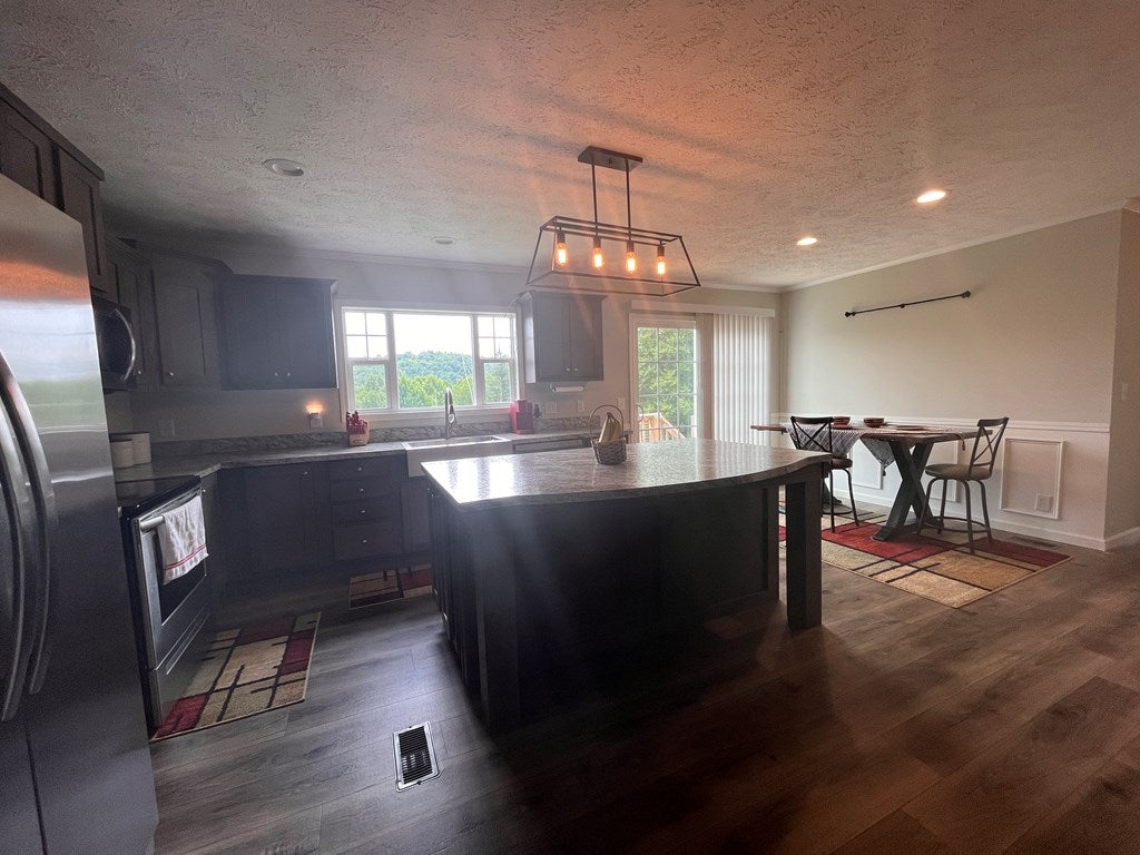 1891 Sandy Level Road Woodlawn, VA 24381 - Photo 15 of 64 Gallery Image 15