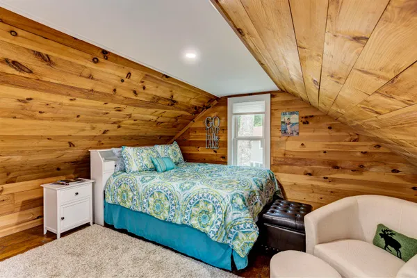 $3,300 | 28 Shore Drive, Newbury, NH 03255