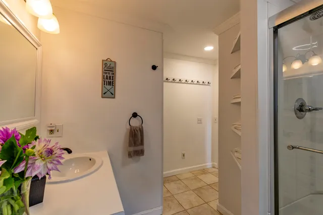 $3,300 | 28 Shore Drive, Newbury, NH 03255