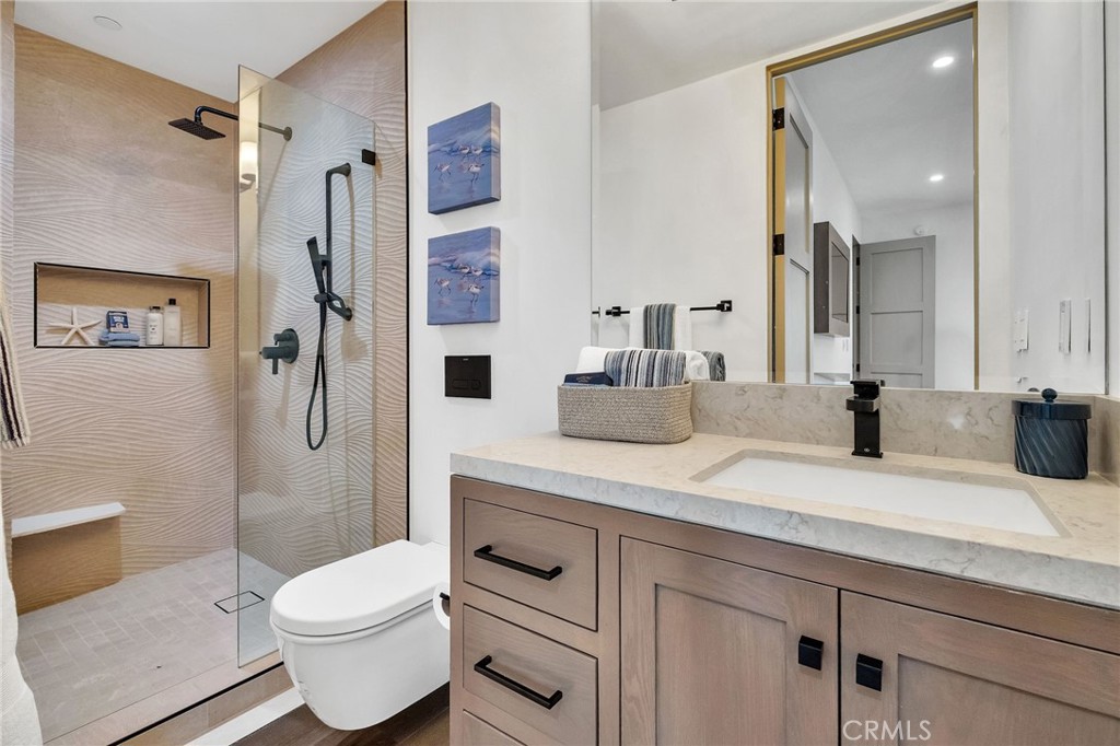 30717 Rue Langlois Rancho Palos Verdes, CA 90275 - Photo 43 of 56 Bedroom #4 Ensuite Bath